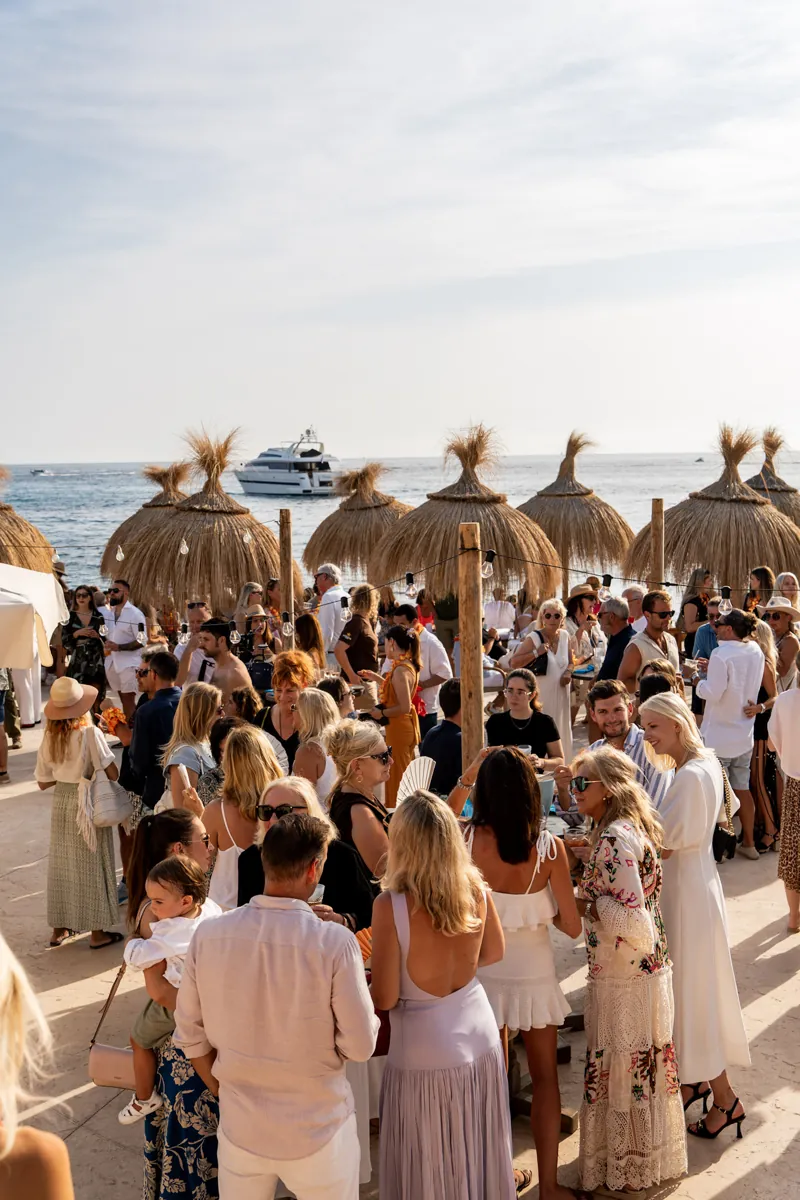 Restaurant and beach club event in Mallorca by Luxury Brand Concept (2)