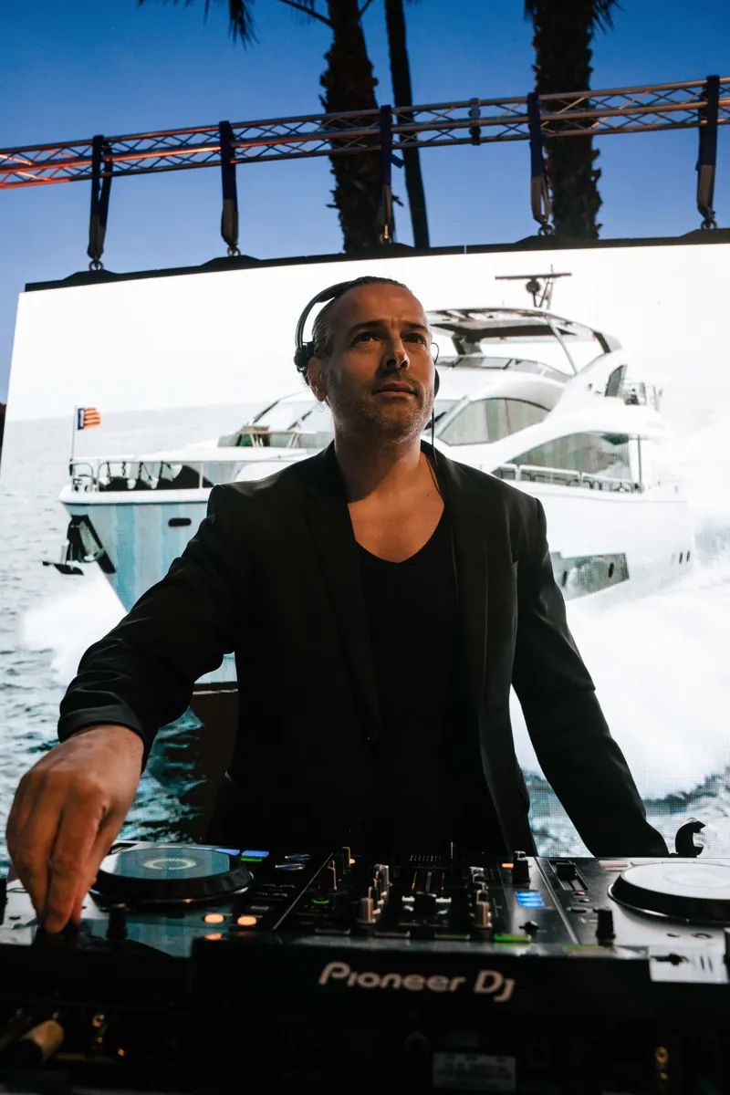 Yacht party in Mallorca by Luxury Brand Concept (8)